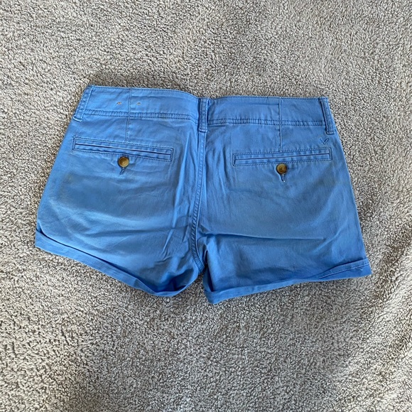 American Eagle Blue khaki Shortie Stretch - Picture 2 of 4